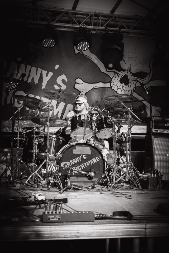 Daniel Markert Schlagzeug spielend